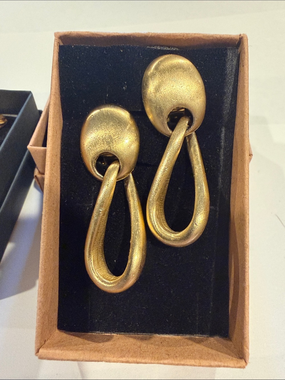 Lot of 6 pairs of clip-on/screw on earrings - Picture 5 of 7